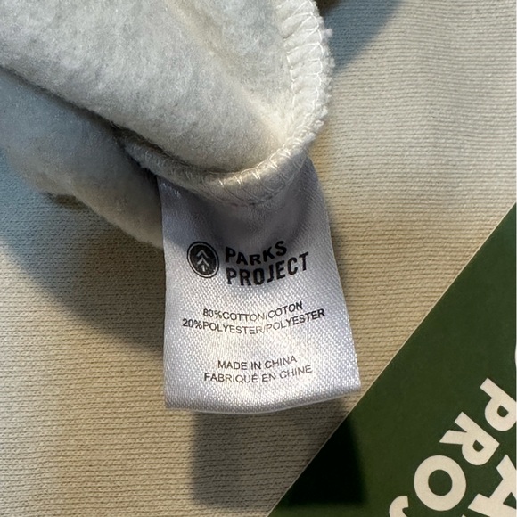 NWT Parks Project unisex crewneck sweatshirt Feel The Earth Breathe in S - Picture 14 of 16